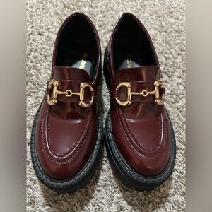 SCARPA Women’s Burgundy Chunky Platform Loafers Horsebit Lug Sole – Size 8
